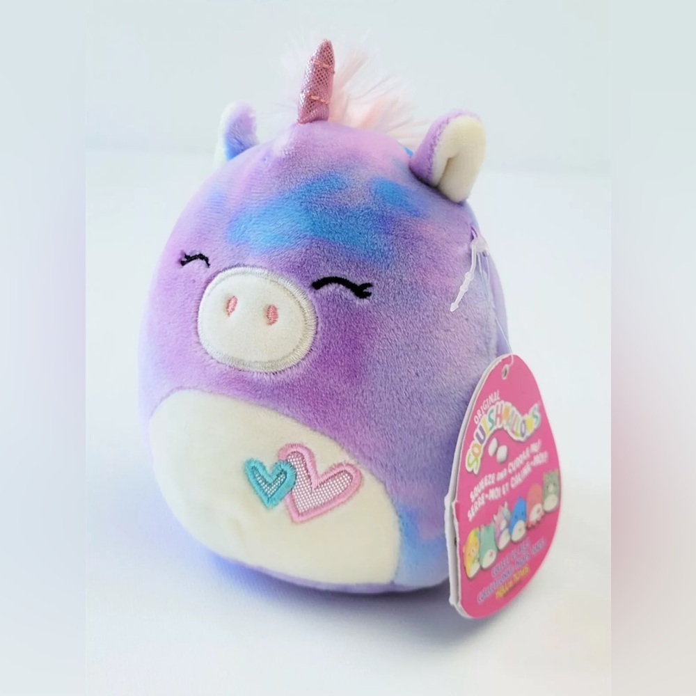 Squishmallow Aurora the Unicorn Valentines 2021 5in